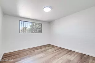 3550 E 32nd St, Tucson, AZ 85713 - Photo 16