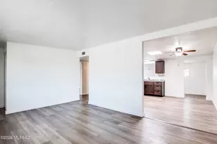 3550 E 32nd St, Tucson, AZ 85713 - Photo 8