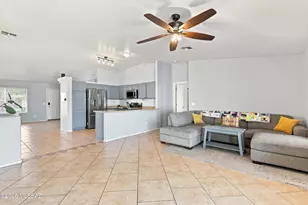 10126 E Rainbow Meadow Dr, Tucson, AZ 85747 - Photo 14