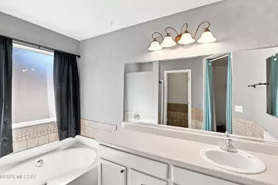 10126 E Rainbow Meadow Drive, Tucson, AZ 85747 - Photo 20