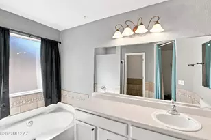 10126 E Rainbow Meadow Dr, Tucson, AZ 85747 - Photo 20