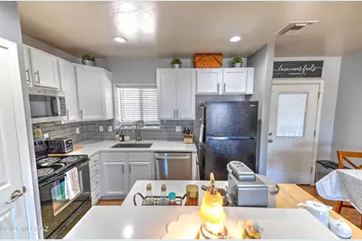 5146 E 27th Street, Tucson, AZ 85711 - Photo 8
