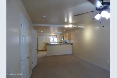 1077 N Riverside Drive #3, Tucson, AZ 85745 - Photo 4