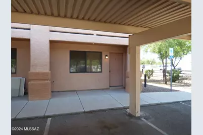 1077 N Riverside Drive #3, Tucson, AZ 85745 - Photo 2