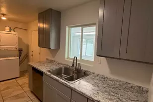 4634 E Montecito St, Tucson, AZ 85711 - Photo 12