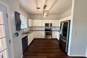 8025 W Sunfire Dr, Tucson, AZ 85743 - Photo 4