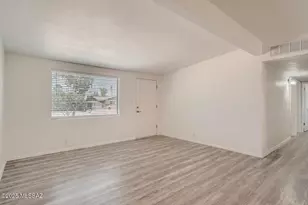 6656 E Calle Cappela, Tucson, AZ 85710 - Photo 6