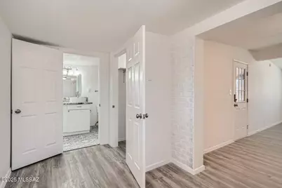 6656 E Calle Cappela, Tucson, AZ 85710 - Photo 22
