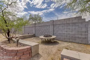 3894 E Bright View St, Tucson, AZ 85706 - Photo 8