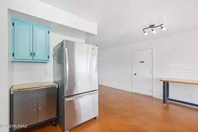 989 S La Pera, Green Valley, AZ 85614 - Photo 10