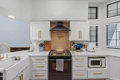 1352 W Hopbush Way, Tucson, AZ 85704 - Photo 16