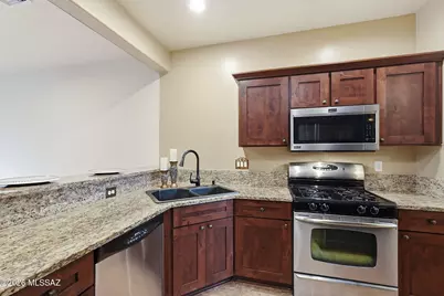 465 W Deerwood Lane, Green Valley, AZ 85614 - Photo 6