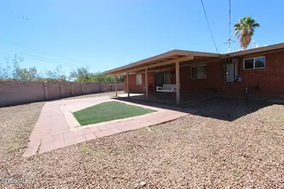 8851 E Shiloh Place, Tucson, AZ 85710 - Photo 18