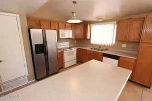 8851 E Shiloh Pl, Tucson, AZ 85710 - Photo 2
