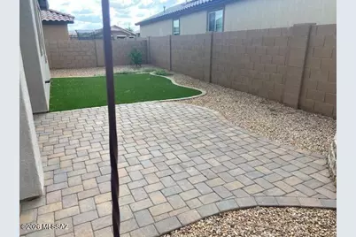 678 W Calle Calca, Sahuarita, AZ 85629 - Photo 2