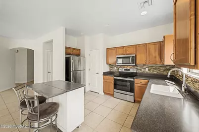 6358 E Koufax Lane, Tucson, AZ 85756 - Photo 10