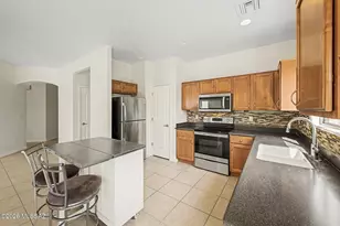 6358 E Koufax Ln, Tucson, AZ 85756 - Photo 10