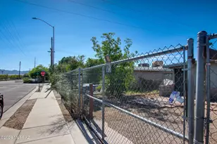 872 W Glenn St, Tucson, AZ 85705 - Photo 44
