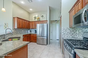 63786 E Desert Peak Dr, Saddlebrooke, AZ 85739 - Photo 14