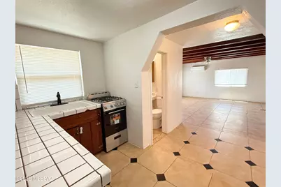833 W Tipton Drive, Tucson, AZ 85705 - Photo 6