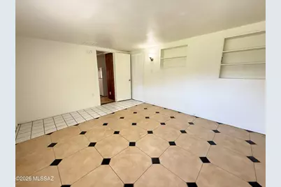 833 W Tipton Drive, Tucson, AZ 85705 - Photo 10