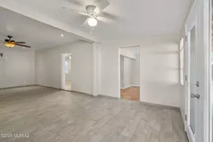 1043 E Simmons St, Tucson, AZ 85719 - Photo 14