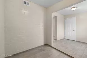 1043 E Simmons St, Tucson, AZ 85719 - Photo 24