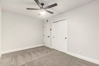 8943 S Emerald Lane, Hereford, AZ 85615 - Photo 20