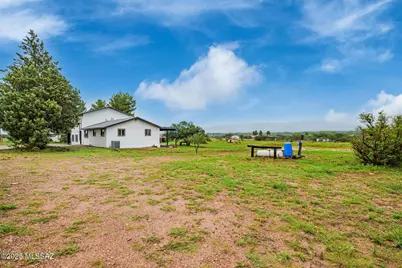 8943 S Emerald Lane, Hereford, AZ 85615 - Photo 40