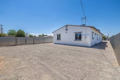 3920 E Fairmount Street, Tucson, AZ 85712 - Photo 6