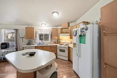 4897 N River Vista Drive, Tucson, AZ 85705 - Photo 4