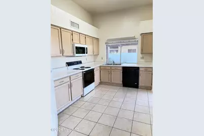 10410 E Passkey Drive, Tucson, AZ 85748 - Photo 14