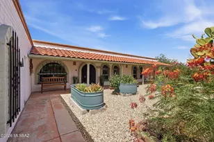 696 W Paseo Del Canto, Green Valley, AZ 85622 - Photo 12