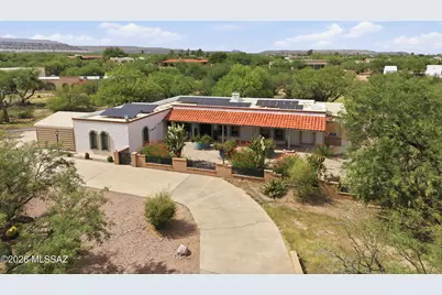 696 W Paseo Del Canto, Green Valley, AZ 85622 - Photo 1