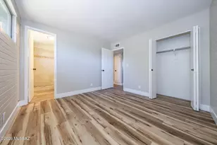 7957 E 19th Pl, Tucson, AZ 85710 - Photo 10