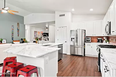 3357 N Glove Mine Court, Tucson, AZ 85745 - Photo 14