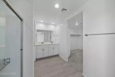 14020 E Golden Oaks Road, Vail, AZ 85641 - Photo 26
