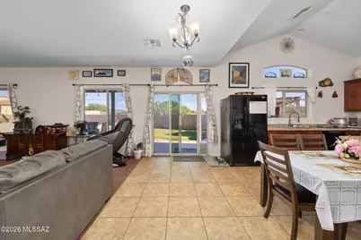 8229 W Melanitta Drive, Tucson, AZ 85757 - Photo 18