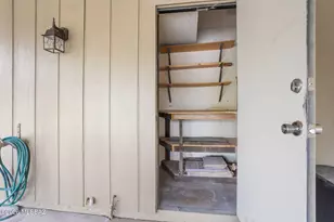 1569 E Prince Rd, Tucson, AZ 85719 - Photo 30