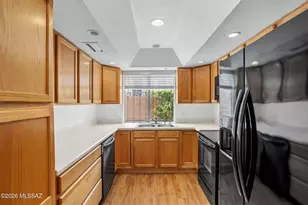 1569 E Prince Rd, Tucson, AZ 85719 - Photo 12