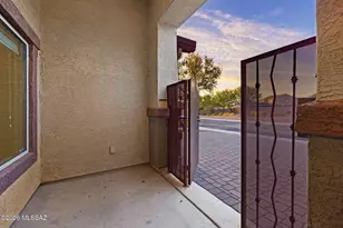 9627 N Melandra Way, Marana, AZ 85653 - Photo 4