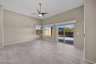 9627 N Melandra Way, Marana, AZ 85653 - Photo 10