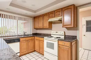 1642 W Ave De Maximillian, Tucson, AZ 85704 - Photo 6