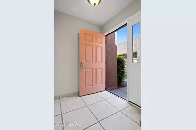 3980 N Roger Lane, Tucson, AZ 85719 - Photo 2