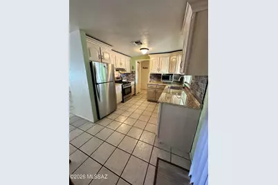 2548 W Vereda De La Tierra, Tucson, AZ 85746 - Photo 10