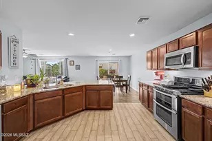 5122 S River Run Dr, Tucson, AZ 85746 - Photo 10