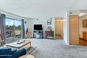 441 W Yucca Ct, Tucson, AZ 85704 - Photo 1
