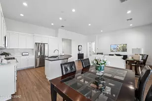 1533 E Dahlia Dr, Green Valley, AZ 85614 - Photo 6