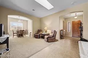7277 W Brubeck Ct, Tucson, AZ 85743 - Photo 8