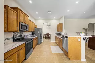 7277 W Brubeck Ct, Tucson, AZ 85743 - Photo 16